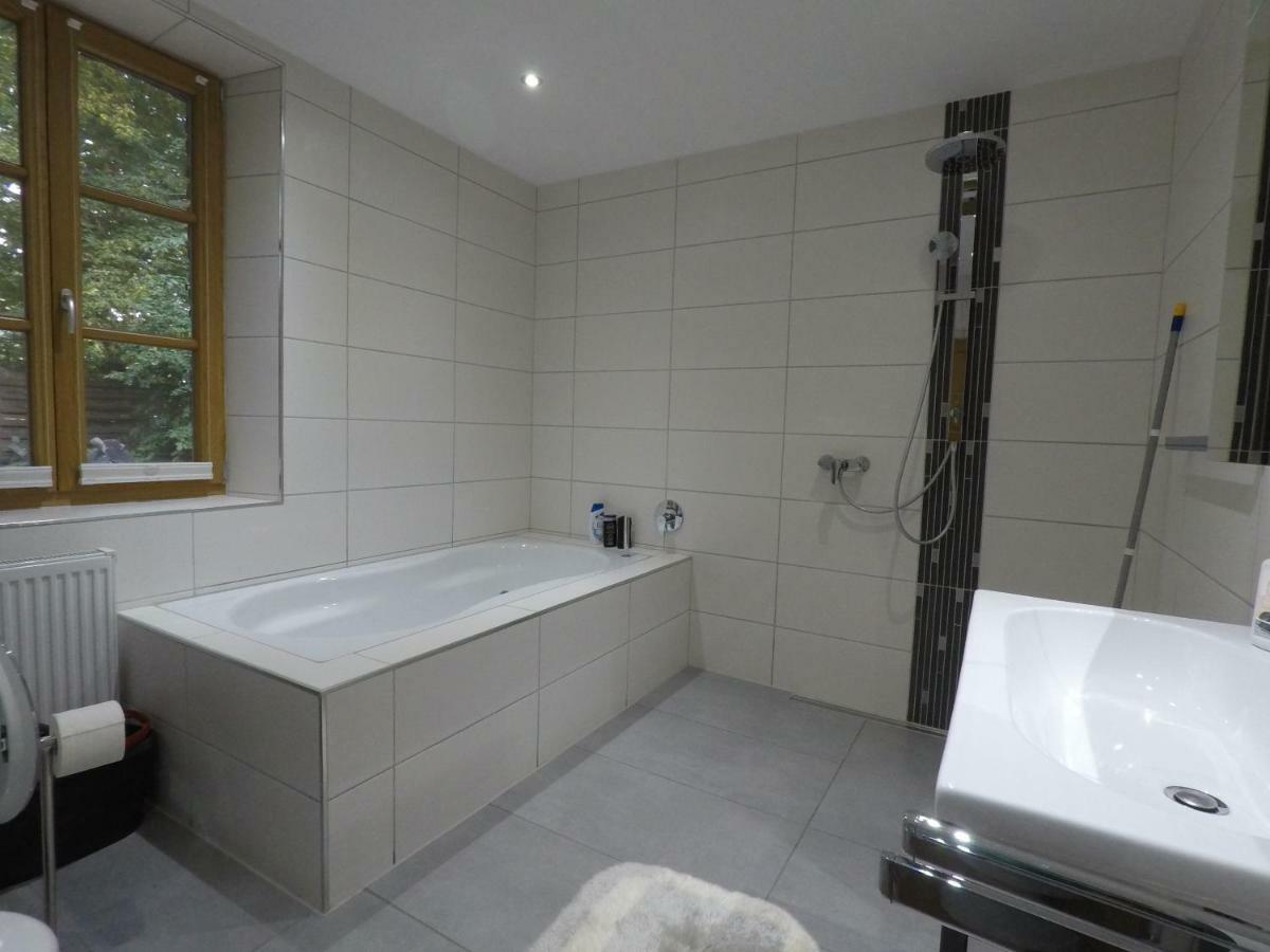 Ferienwohnung Auf Dem Sturmhof Grefrath Exteriör bild