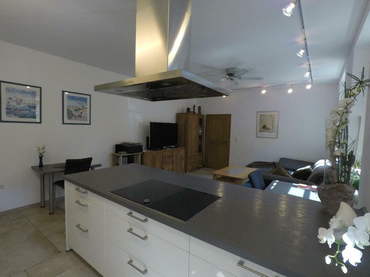 Ferienwohnung Auf Dem Sturmhof Grefrath Exteriör bild